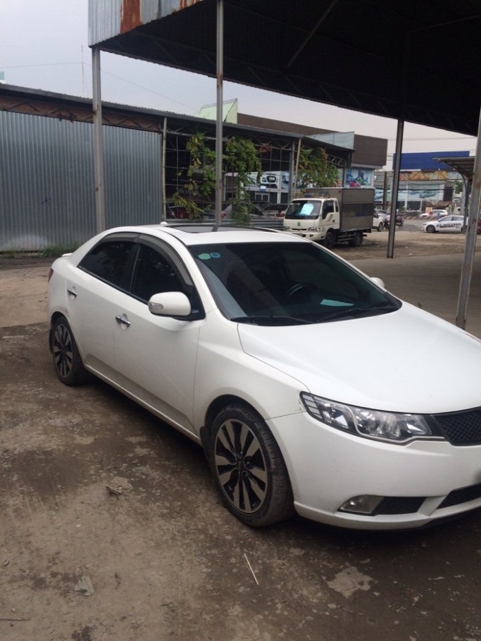 Bán Kia Forte SX 1.6AT 2010 màu trắng bstp