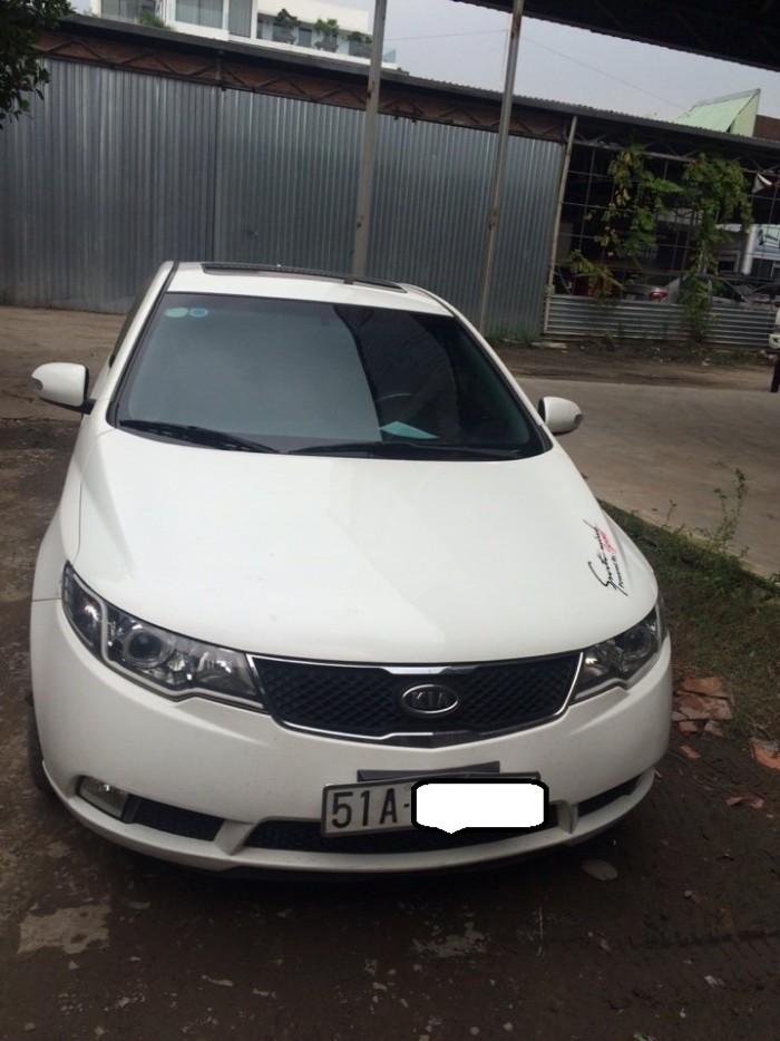 Bán Kia Forte SX 1.6AT 2010 màu trắng bstp