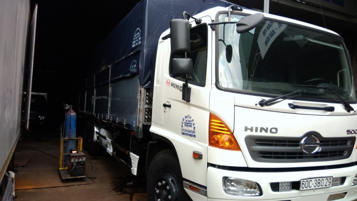 Hino Fl Thùng Ngắn 16 Tấn – Thùng Mui Bạt 7M6 ( Ảnh Thật Từ Xưởng )