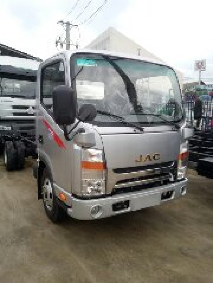 Xe tải Jacđộng cơ Isuzu trả trước 30 Triệu
