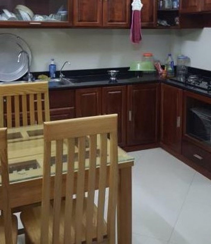Bán gấp nhà Tây Sơn, mua về ở luôn