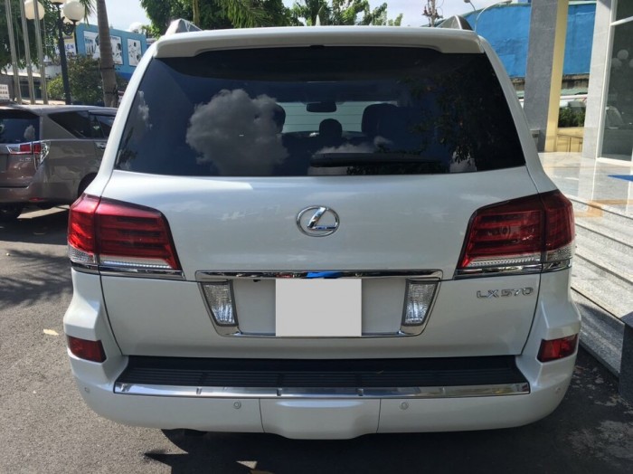Nhà bán Lexus LX570 2012 at đk 2013 màu trắng ngọc trinh