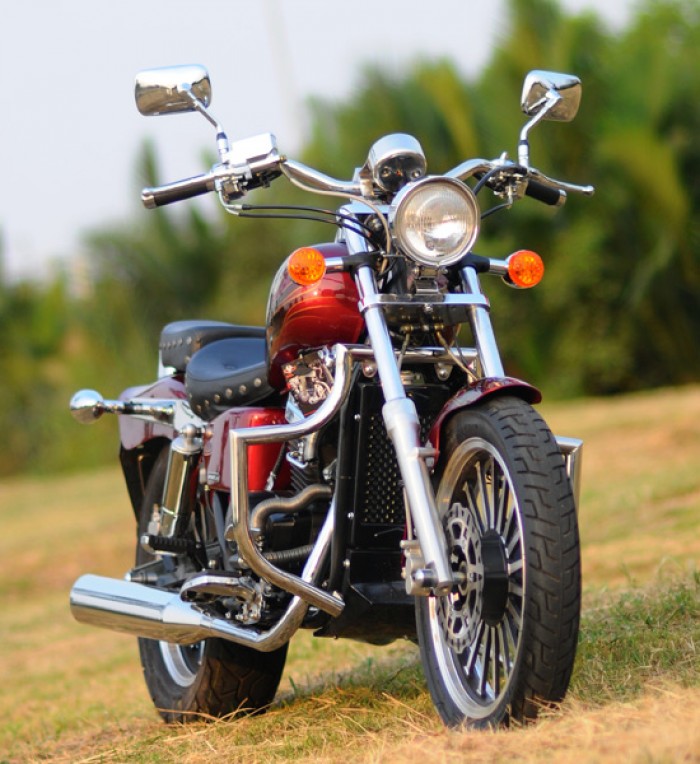 Moto Rebel USA NC Sport170 2k14 màu đỏ mới 95% xe đẹp máy êm nguyên zin