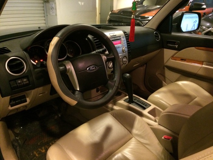 Ford Everest Limited 2009