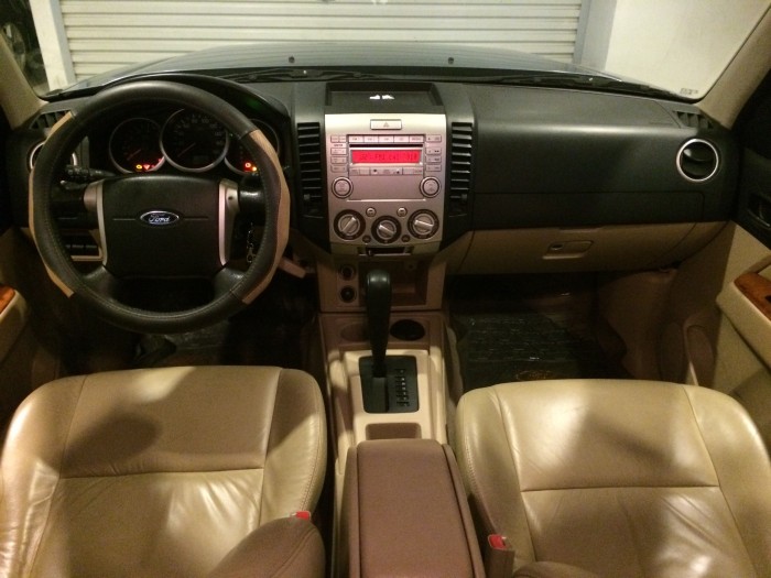 Ford Everest Limited 2009