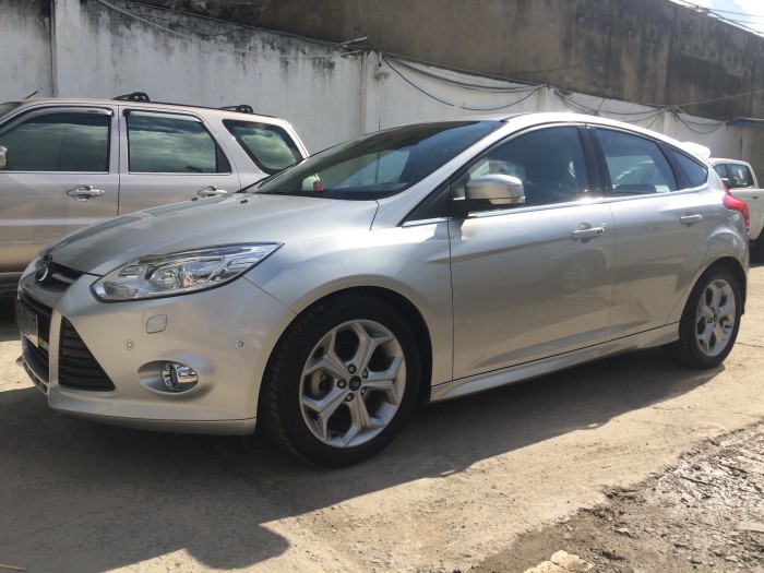 Ford Focus 2.0l 5 Cửa 2013