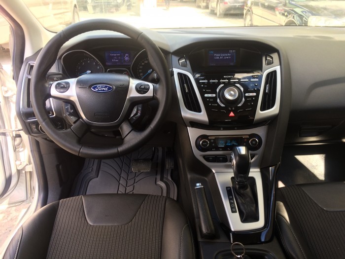 Ford Focus 2.0l 5 Cửa 2013