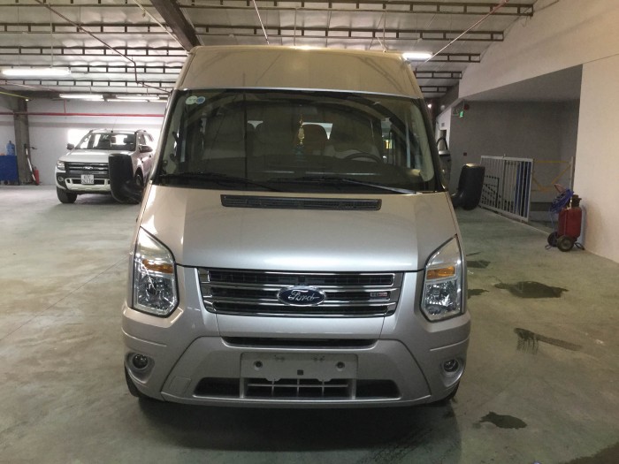 Bán Ford Transit Luxury 2017