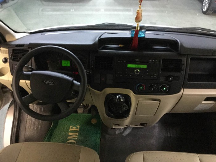 Bán Ford Transit Luxury 2017