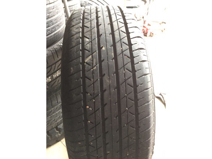 Lốp 215/60r16 bridgestone turanza er33 90% gai