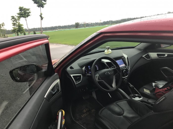 Bán em Hyundai Veloster at 2012 màu đỏ xe cọp