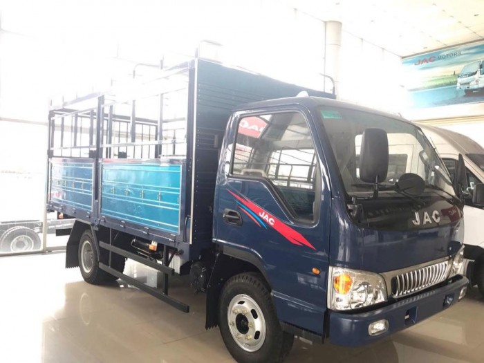 Cần bán xe JAC 2.4 tấn,tiết kiệm nhiên liệu.