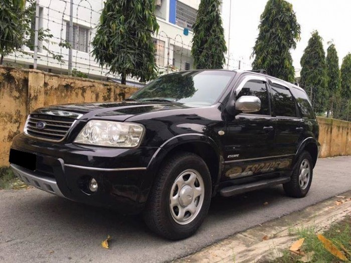 Bán Ford Escape 2004 at màu đen