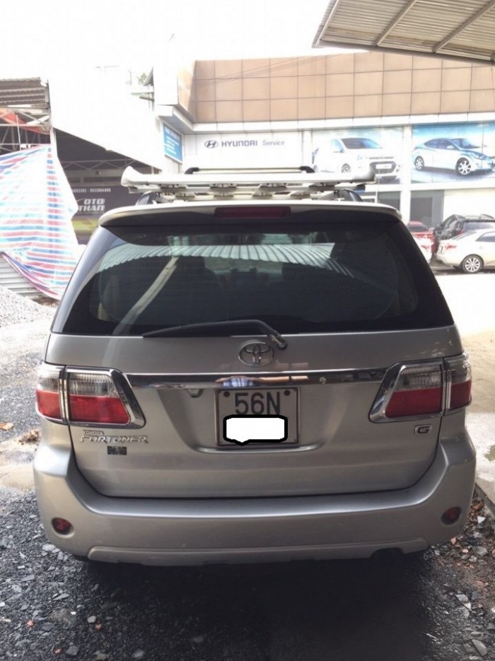 Bán Toyota fortuner 2.5MT 2009 màu bạc bstp xe đẹp