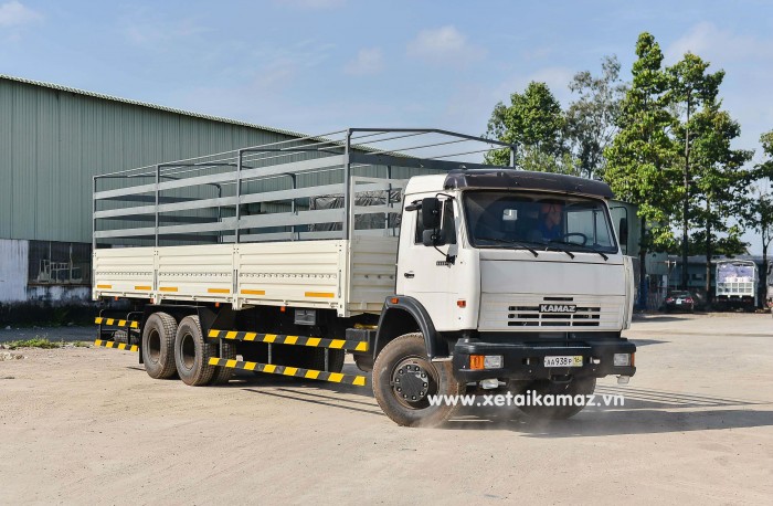 Xe Tải Thùng Kamaz 53229, thung dai 9m3