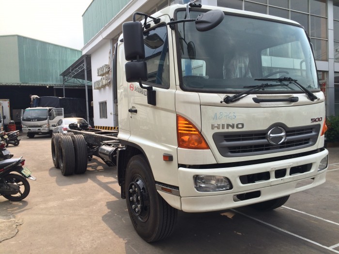 Các dòng xe hino từ 4.7 tấn - 9.7 tấn, với những khuyến mãi hấp dẫn