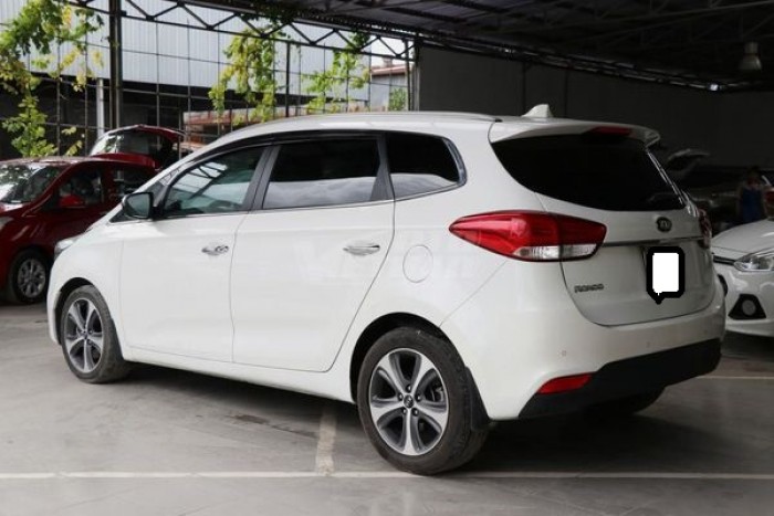 Bán Kia Rondo 2.0at 2016 Gath Full Option Màu Trắng Xe Quá Đẹp