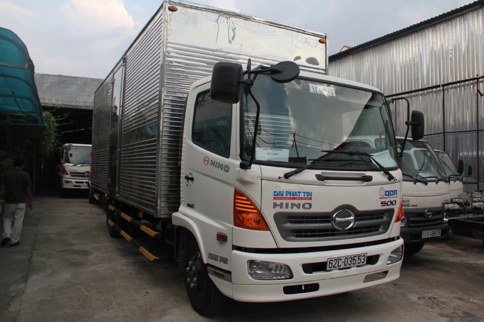 Nhận ngay 100% lệ phí trước bạ khi đặt mua xe Hino FC9JLSW 6.7 tấn