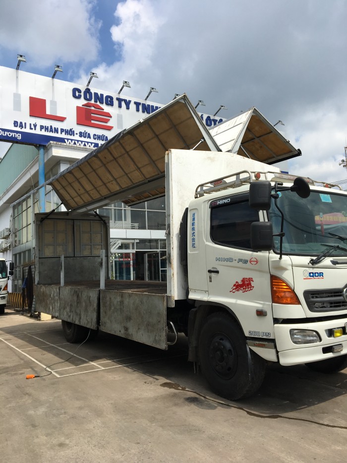 Nhận ngay 100% lệ phí trước bạ khi đăng ký mua xe tải Hino FG8JPSL 8.5 tấn trong tháng 10 này.