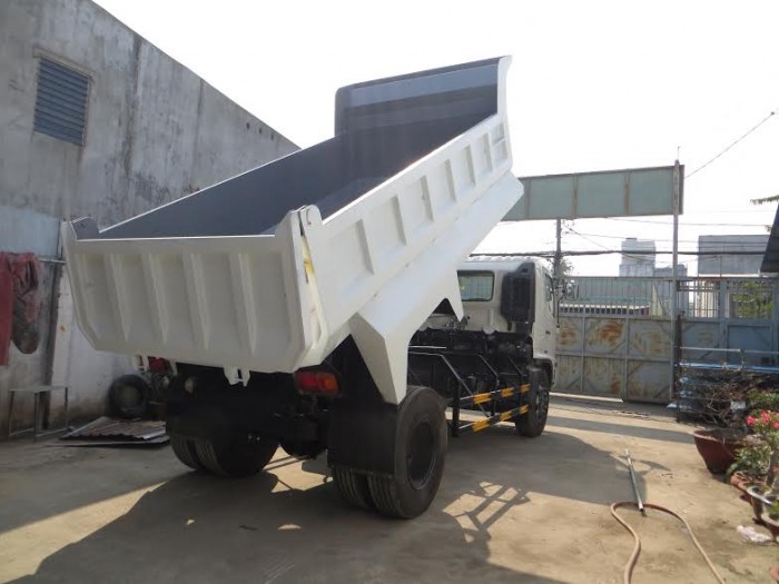 Nhận ngay 100% lệ phí trước bạ khi đăng ký mua xe tải Hino FG8JPSL 8.5 tấn trong tháng 10 này.