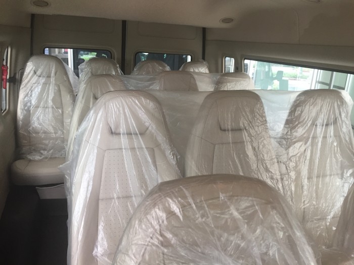Bán xe Ford Transit 2017, ba phiên bản, đủ màu, giao xe nhanh, hỗ trợ đăng ký, hỗ trợ vay ngân hàng