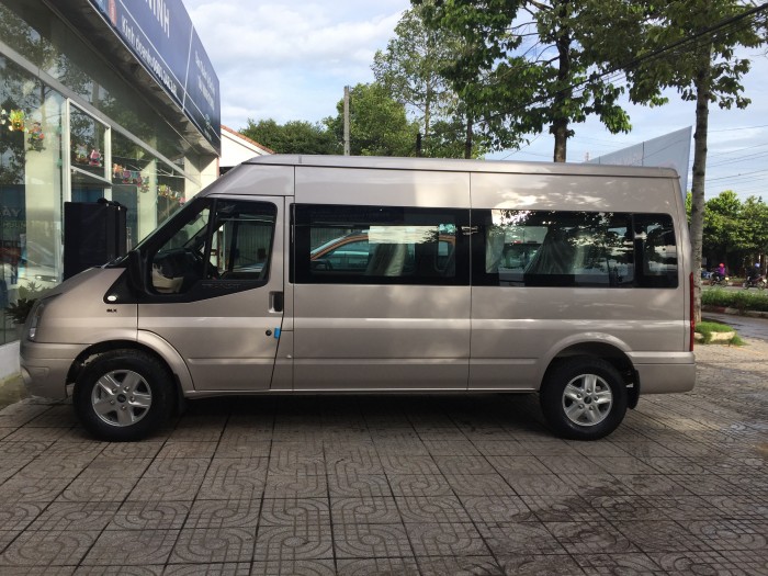 Bán xe Ford Transit 2017, ba phiên bản, đủ màu, giao xe nhanh, hỗ trợ đăng ký, hỗ trợ vay ngân hàng