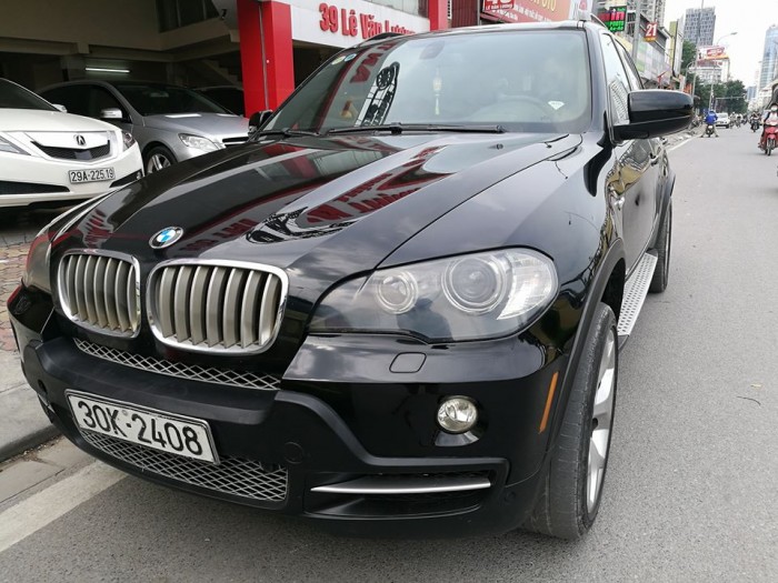 BMW X5 4.8