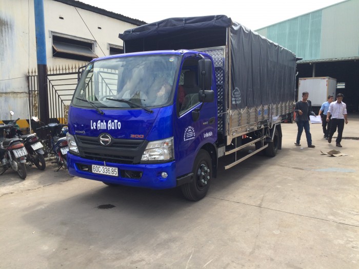 Xe HiNo XZU730L - 5 Tấn Nhập Khẩu - Giá hấp dẫn - Nhận đóng thùng theo yêu cầu