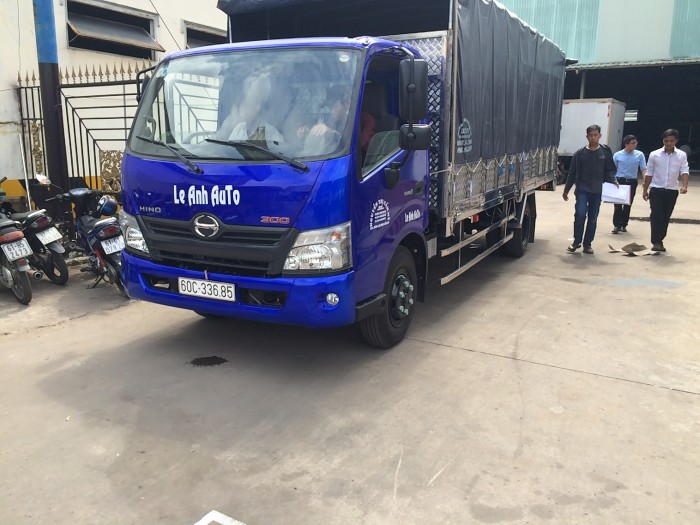 Xe HiNo XZU730L - 5 Tấn Nhập Khẩu - Giá hấp dẫn - Nhận đóng thùng theo yêu cầu