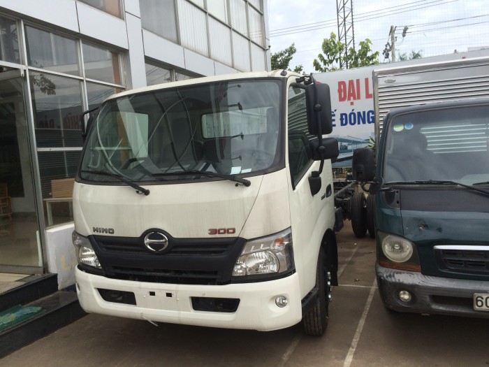 Xe HiNo XZU730L - 5 Tấn Nhập Khẩu - Giá hấp dẫn - Nhận đóng thùng theo yêu cầu