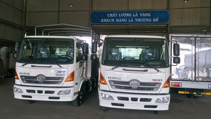 Xe Hino FC9JJSW - 6.4 Tấn Nhập Khẩu - Giá hấp Dẫn
