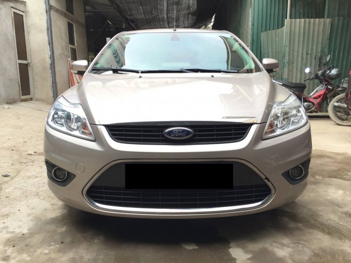 Có xe Ford Focus 2012 tự động màu xám đẹp