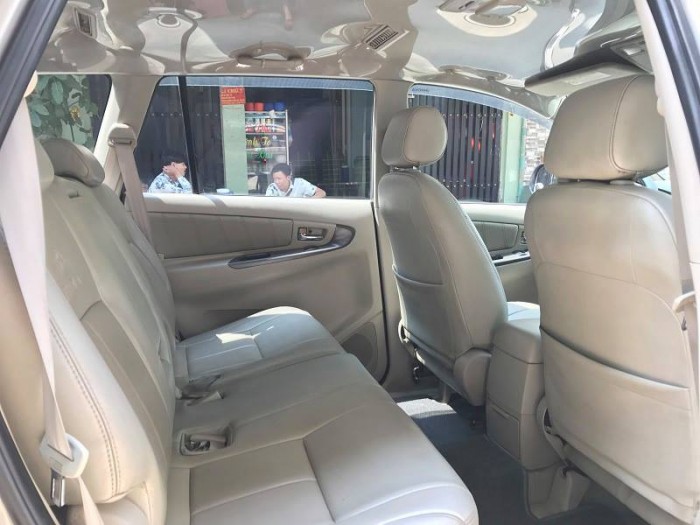 Cần tiền bán Innova 2015 số sàn mới cứng