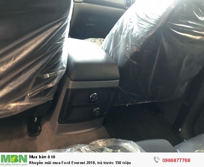 Khuyến mãi mua Ford Everest 2019, trả trước 150 triệu