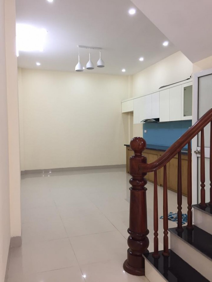 Bán nhà riêng tại phường Văn Quán.Hà Đông.40m2.4 tầng. Ngõ thông.hướng: Đông Nam