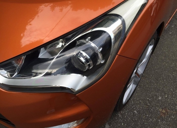 Xe nhà bán gấp Hyundai Veloster 2012 nhập khẩu đỏ tự động đẹp mới cứng zin