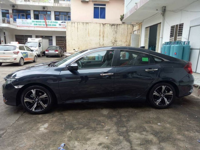 Bán HONDA CIVIC 2017 giá tốt nhất tại Quảng Bình