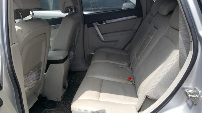 Chevrolet Captiva LT, 2.4 số sàn, 2013, rất ít đi, cho vay 70%