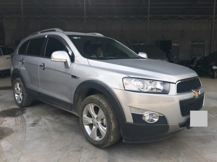 Chevrolet Captiva LT, 2.4 số sàn, 2013, rất ít đi, cho vay 70%