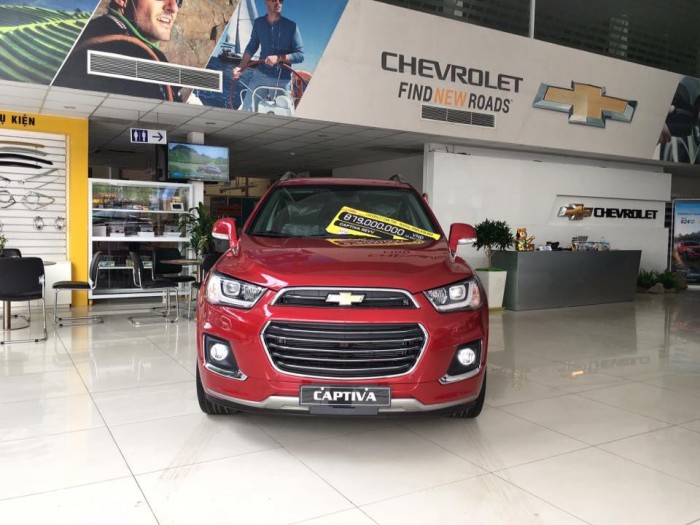 Bán ô tô Chevrolet Captiva đời 2017