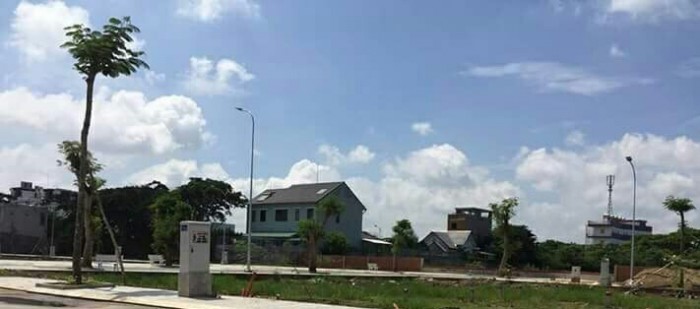 Bán gấp đất chính chủ canh Vincom Quận 2, khu dân cư dân trí cao, 100m2 giá 800tr