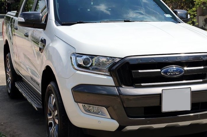 Bán Ford Ranger WildTrak 3.2 4x4 màu trắng 2016 full options