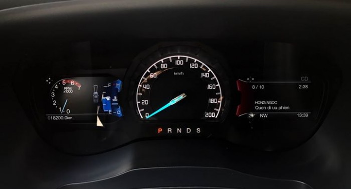 Bán Ford Ranger WildTrak 3.2 4x4 màu trắng 2016 full options