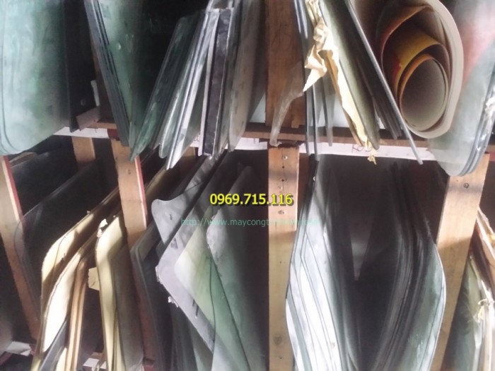 Kính máy xúc Hitachi, kính máy xúc EX200-3