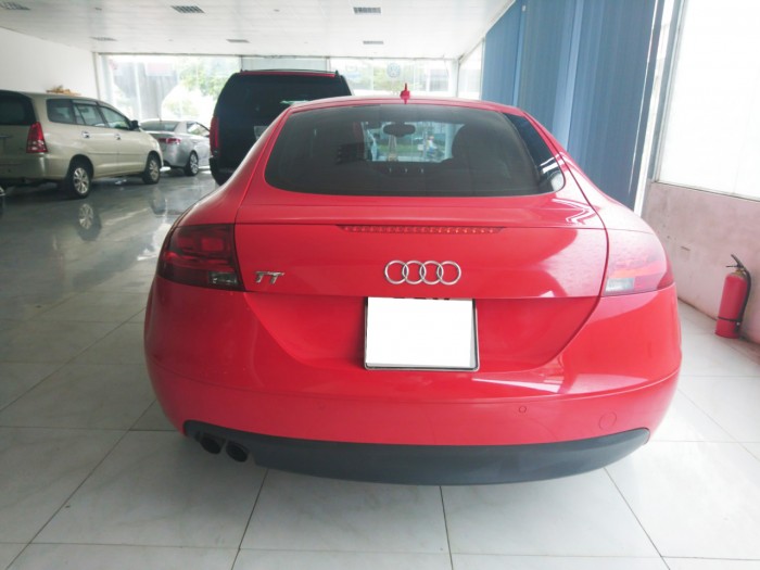 Audi TT sản xuất 2008 màu đỏ