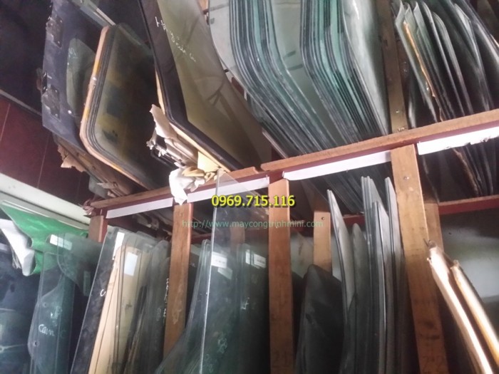 Kính máy xúc Hitachi, kính máy xúc EX270