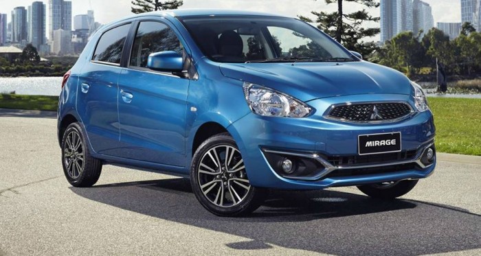 Ô tô Mitsubishi Mirage 2017 tại Quảng Bình