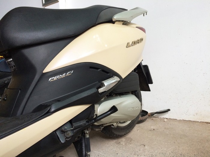 Cần bán Xe Honda Lead FI vàng hồng 2011