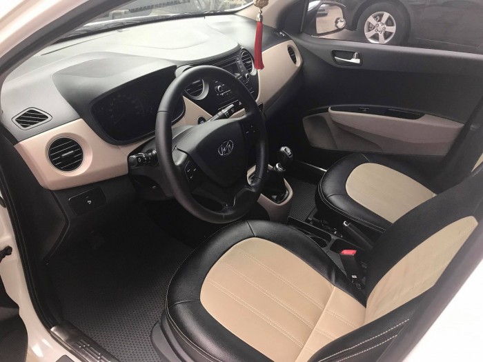 Bán chiếc Hyundai I10 2016 mt màu trắng nhập nguyên chiếc Ấn Độ