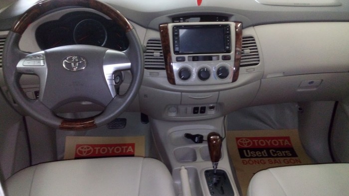 Bán Innova G 2014 màu bạc, full option